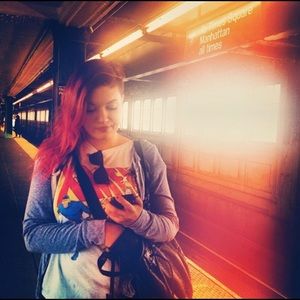 Meet your Posher, Moon